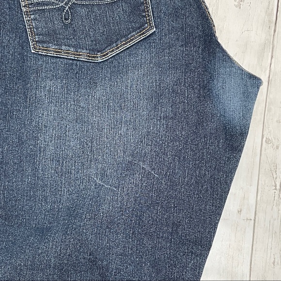 Denizen by Levi’s Crop Jeans size 16 - Picture 6 of 7